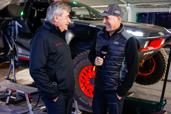 Interview in Audi Sport Teamkleidung